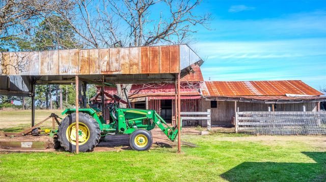 10152 Fm 949, Cat Spring, TX 78933