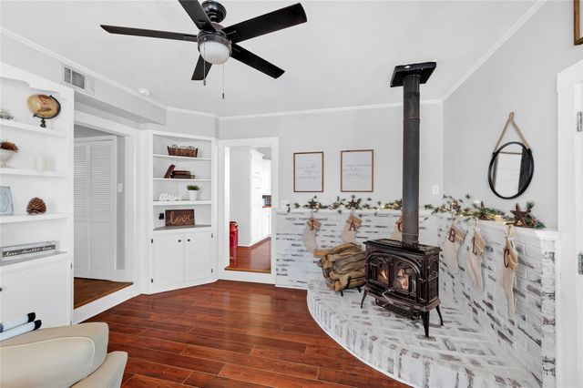 10152 Fm 949, Cat Spring, TX 78933