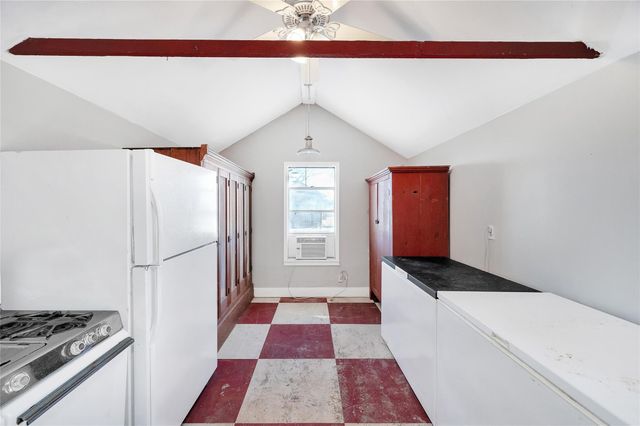 10152 Fm 949, Cat Spring, TX 78933