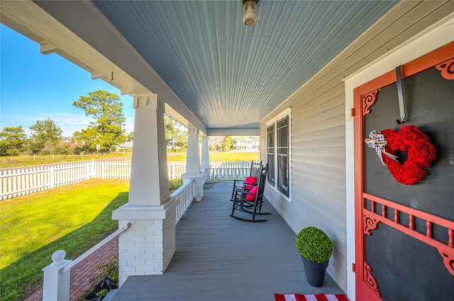 10152 Fm 949, Cat Spring, TX 78933