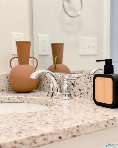 409 Ronnie Drive SE, Hartselle, AL 35640