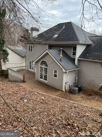 825 Connell Lane, Lawrenceville, GA 30044