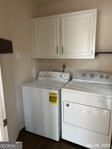 825 Connell Lane, Lawrenceville, GA 30044