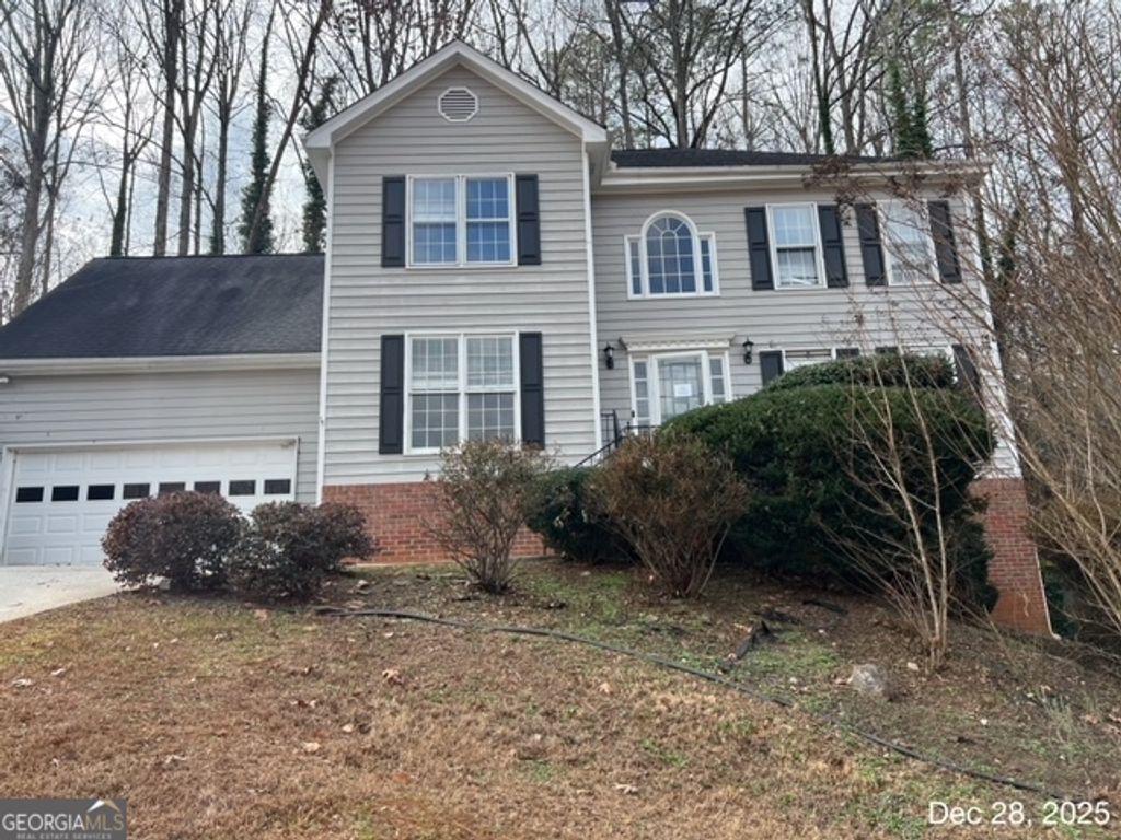 825 Connell Lane, Lawrenceville, GA 30044