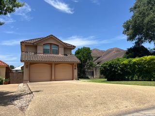19119 W Birdsong, San Antonio, TX 78258