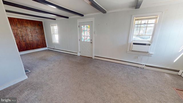 10 E BATTEN AVE, Blackwood, NJ 08012