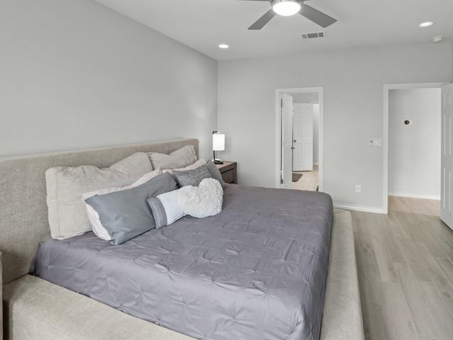 353 Capstone RD, Liberty Hill, TX 78642
