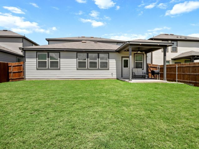 353 Capstone RD, Liberty Hill, TX 78642