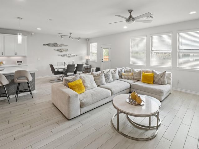 353 Capstone RD, Liberty Hill, TX 78642