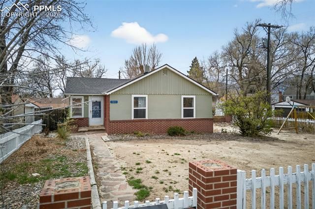 1917 E Cache La Poudre Street, Colorado Springs, CO 80909