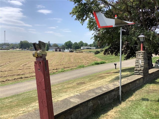 10 Fairlawn Drive, Horseheads, NY 14845