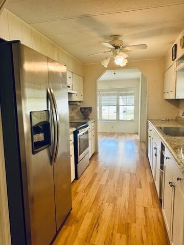 19 W Caribbean, Port St. Lucie, FL 34952