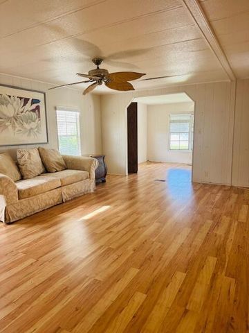 19 W Caribbean, Port St. Lucie, FL 34952