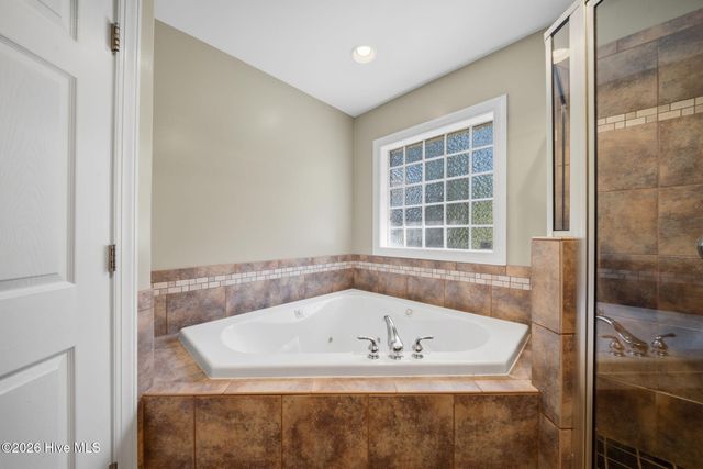 211 Estuary Court, Winnabow, NC 28479