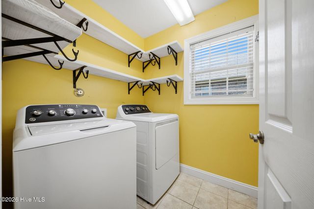 211 Estuary Court, Winnabow, NC 28479