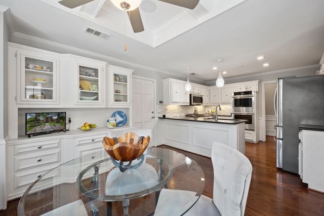 5800 Gallant Fox Lane, Plano, TX 75093