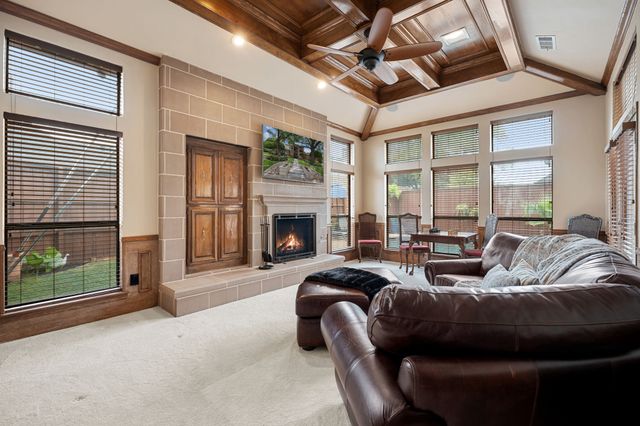 5800 Gallant Fox Lane, Plano, TX 75093
