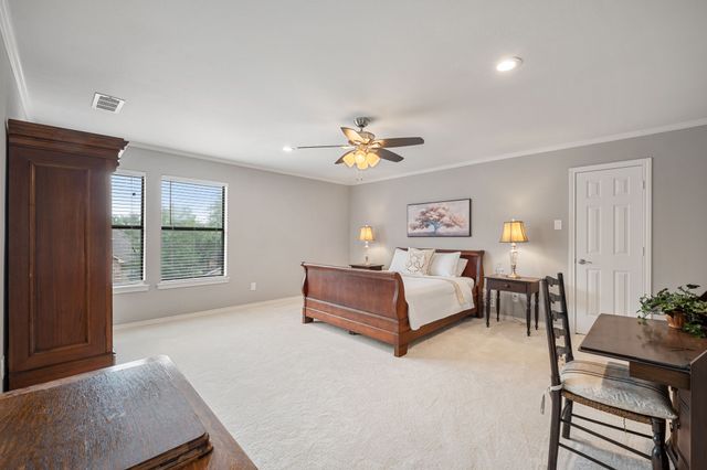 5800 Gallant Fox Lane, Plano, TX 75093