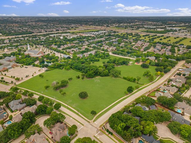 5800 Gallant Fox Lane, Plano, TX 75093