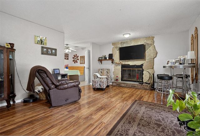 1901 Twin Tree Drive, Norman, OK 73071