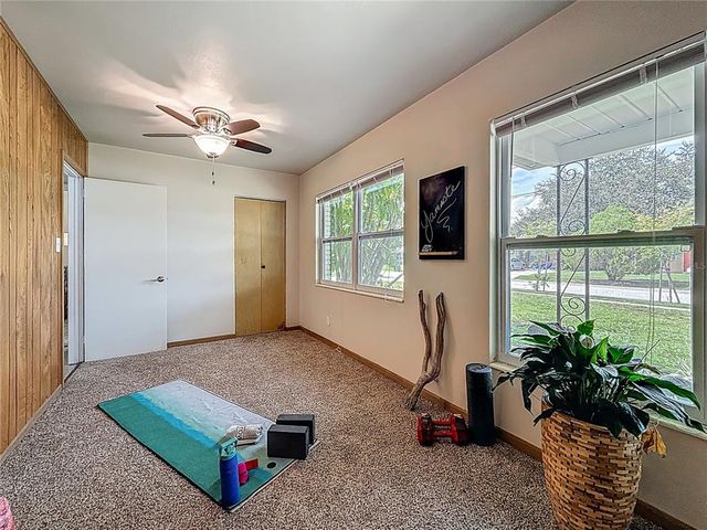 3702 W WALLACE AVENUE, Tampa, FL 33611