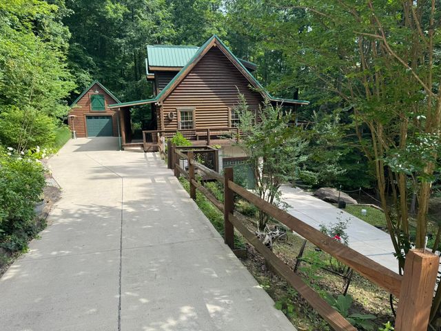 60 First Street, Somerset, KY 42503