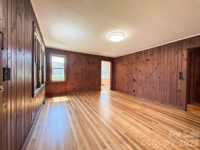 331 Probart Street, Brevard, NC 28712