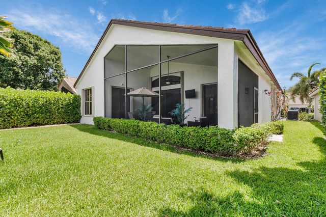 10393 Lexington Circle S, Boynton Beach, FL 33436