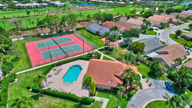 10393 Lexington Circle S, Boynton Beach, FL 33436