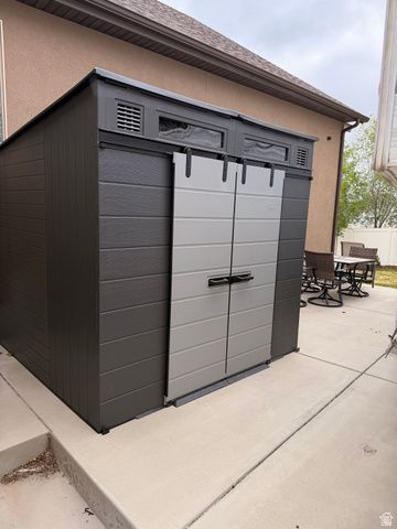 6579 S SALT CREEK CIR, Salt Lake City, UT 84118