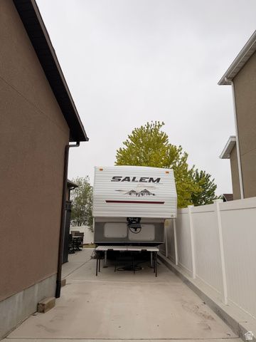6579 S SALT CREEK CIR, Salt Lake City, UT 84118