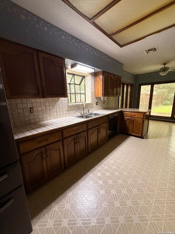 2031 RIVA RIDGE ST, San Antonio, TX 78248