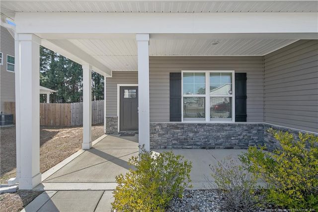 247 Cloverwood Lane, Raeford, NC 28376