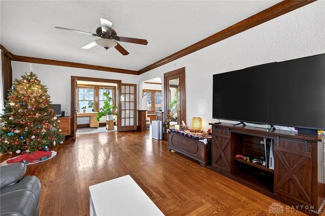 43 Watervliet Avenue, Dayton, OH 45420