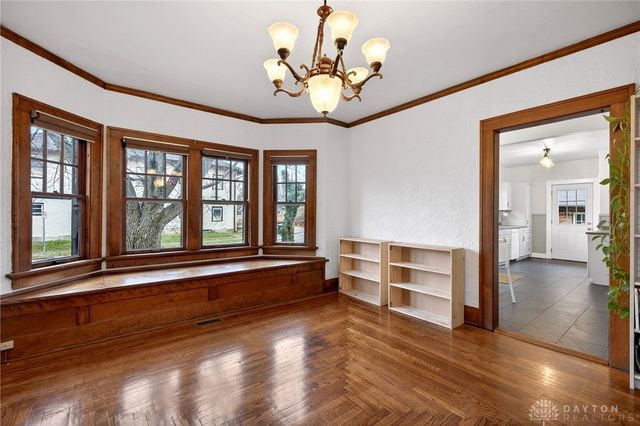 43 Watervliet Avenue, Dayton, OH 45420