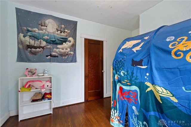 43 Watervliet Avenue, Dayton, OH 45420