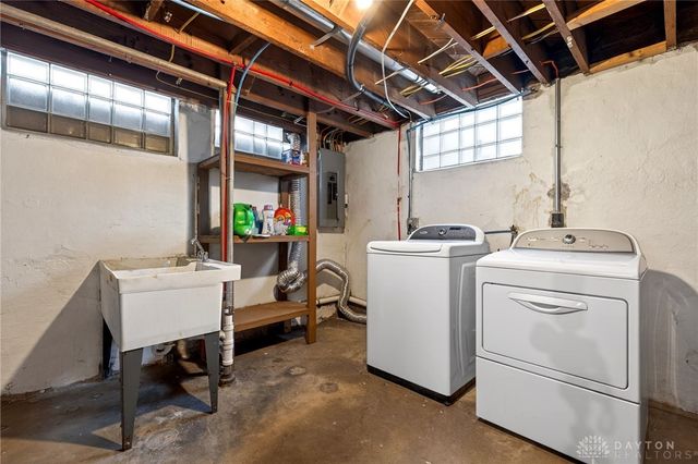 43 Watervliet Avenue, Dayton, OH 45420