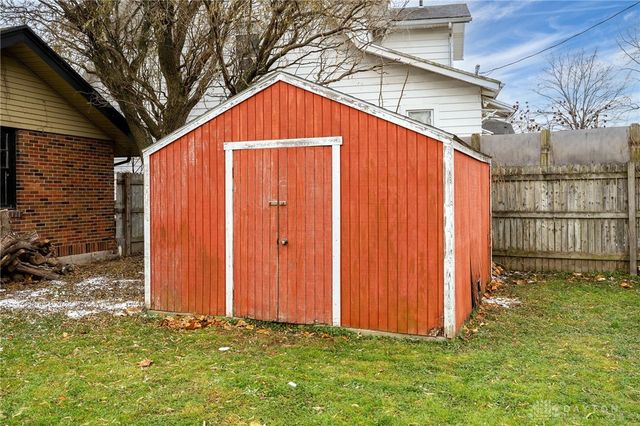 43 Watervliet Avenue, Dayton, OH 45420