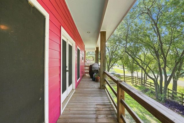 746 12th Street, Dickinson, TX 77539