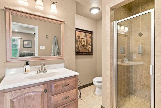 746 12th Street, Dickinson, TX 77539