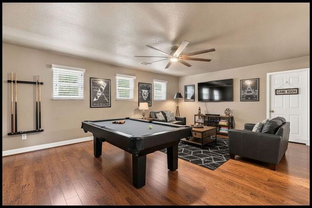 746 12th Street, Dickinson, TX 77539