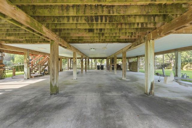 746 12th Street, Dickinson, TX 77539