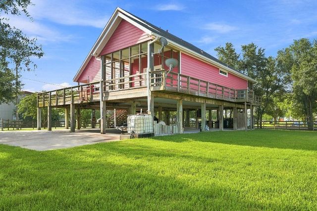 746 12th Street, Dickinson, TX 77539