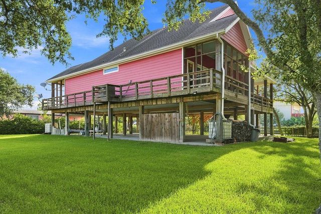 746 12th Street, Dickinson, TX 77539