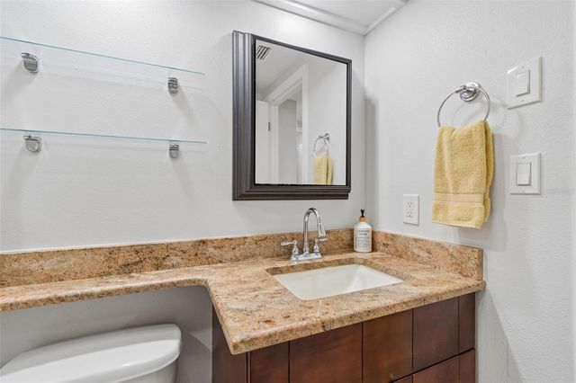 36750 US HIGHWAY 19 N 06207, Palm Harbor, FL 34684