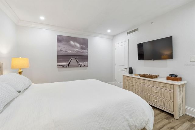 36750 US HIGHWAY 19 N 06207, Palm Harbor, FL 34684