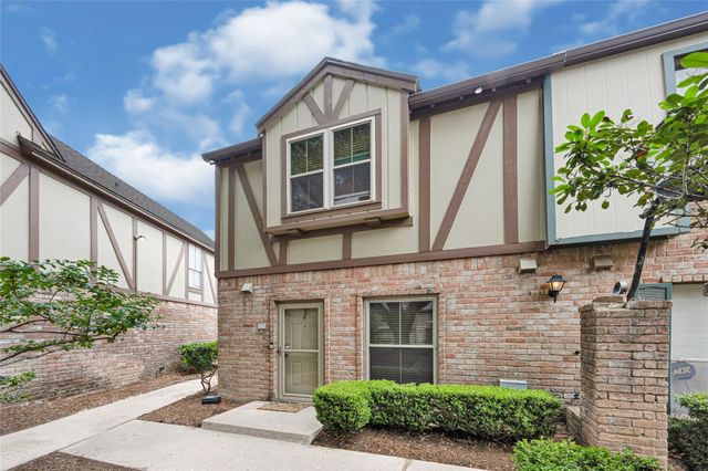 14703 Barryknoll Lane 23, Houston, TX 77079