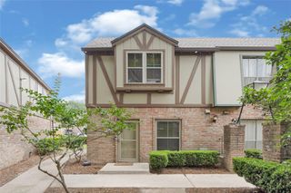 14703 Barryknoll Lane 23, Houston, TX 77079