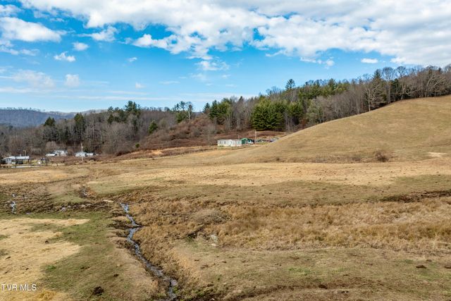 517 Mill Creek Road, Mountain City, TN 37683