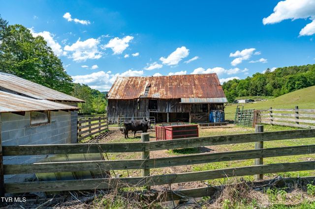 517 Mill Creek Road, Mountain City, TN 37683